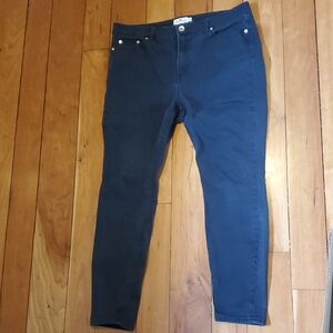 Vineyard Vines Navy Women's Ankle Jeans
